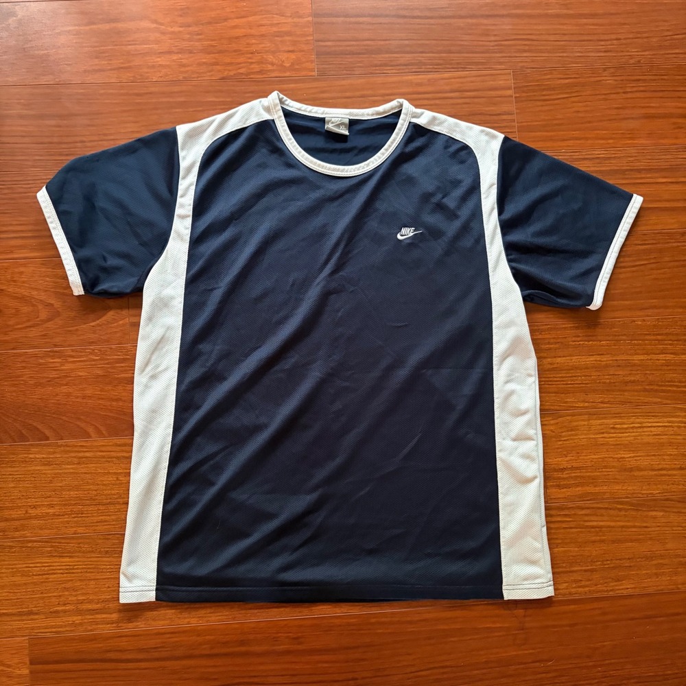 Nike Mens XL Navy Blue White Mesh Training Shirt Vintage Y2K Colorblock Swoosh